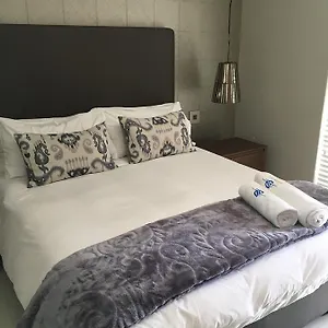 Grand Blue D Guest house Cape Town