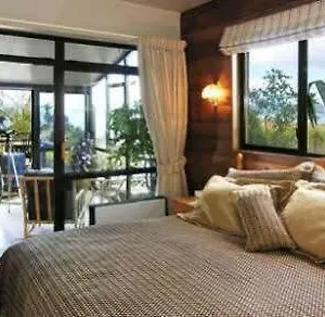 Waiteti Lakeside Hotel Ngongotaha